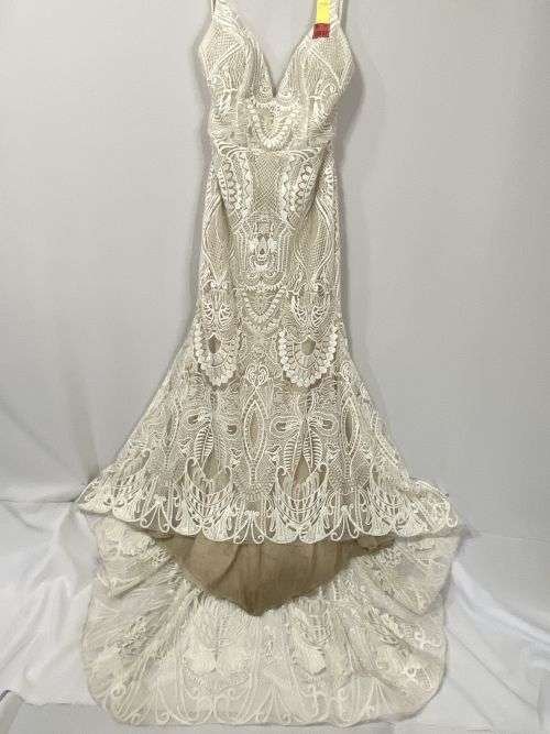 Wedding Gown Cleaned by BridalGownPreservation.com