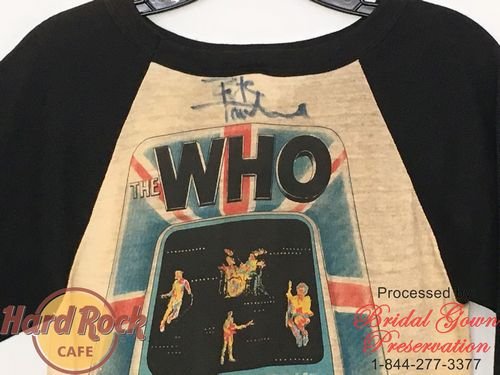 Hard Rock Cafe;The Who T-Shirt; with autograph